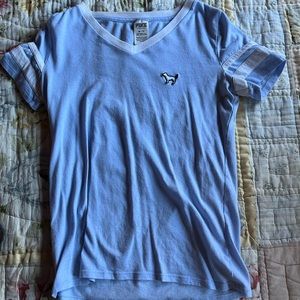 blue vs/pink tee. size XS.
